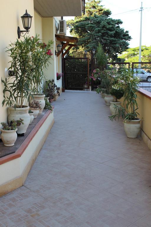Hotel Casa Chiarenza Castellammare del Golfo Exterior foto