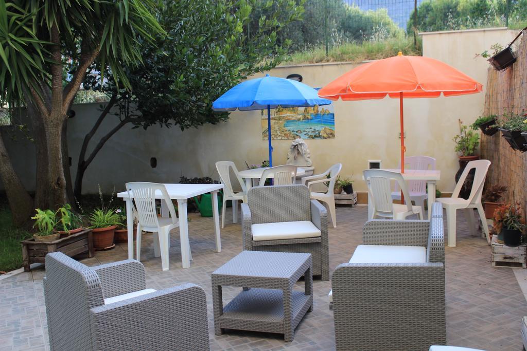 Hotel Casa Chiarenza Castellammare del Golfo Exterior foto